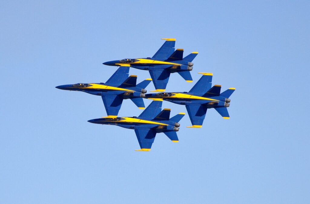 blue angels, jets, f-18-485331.jpg